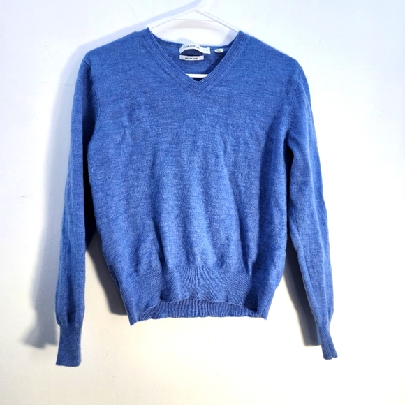Calvin Klein Extra fine merino Size large Blue V-Neck Sweater - Picture 1 of 4